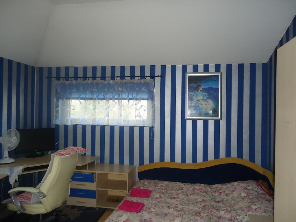 Homestay Roja Vilna Exterior foto