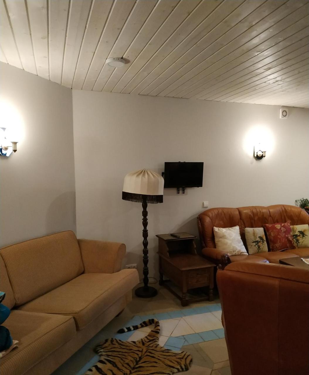 Homestay Roja Vilna Exterior foto
